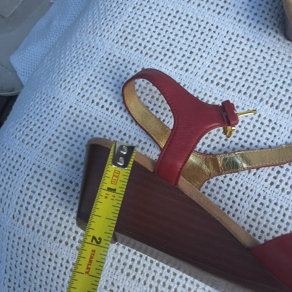 Lauren Ralph Lauren Criss Cross Leeather Wedge Sandals 10